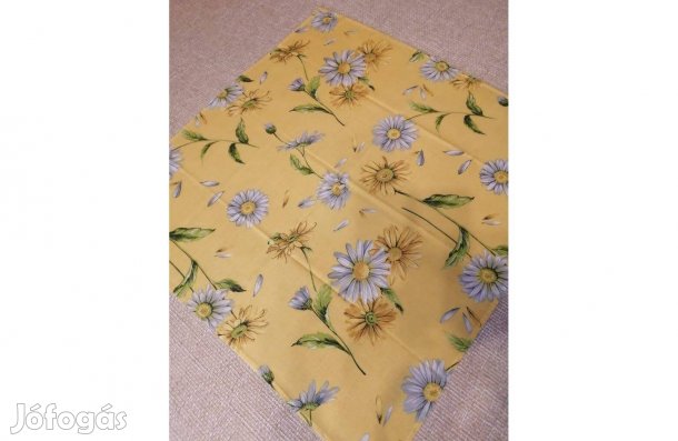 Asztalközép terítő ( sárga virágos ) eladó!