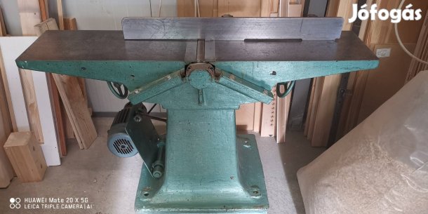 Asztalos egyengeto gyalugep, Abrikter