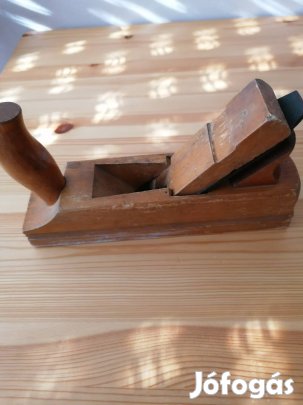 Asztalos kézi gyalu