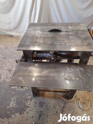 Asztalos körfűrész hosszlyukfúróval!