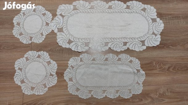 Asztalterítő csomag 