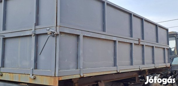 Átalakított pótkocsi eladó