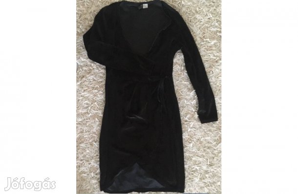 Átlapolós elegáns bársonyruha