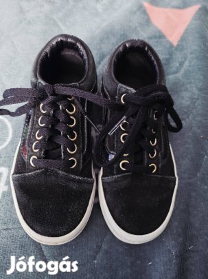 Átmeneti unisex cipő