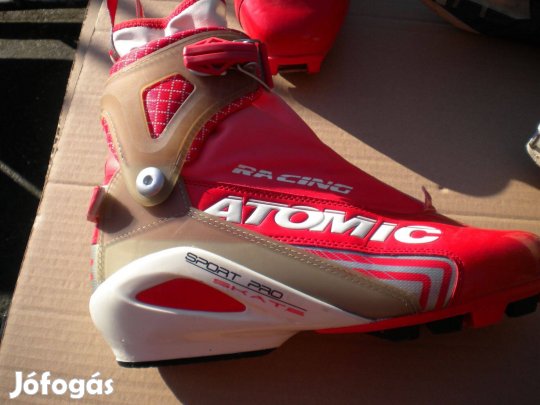 Atomic Racing Skate Pilot profilú 44 2/3 méretű sífutó cipő