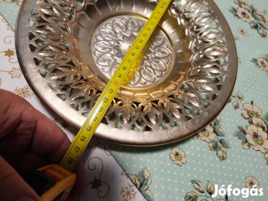 Áttört fém ( alumínium) díszes tál