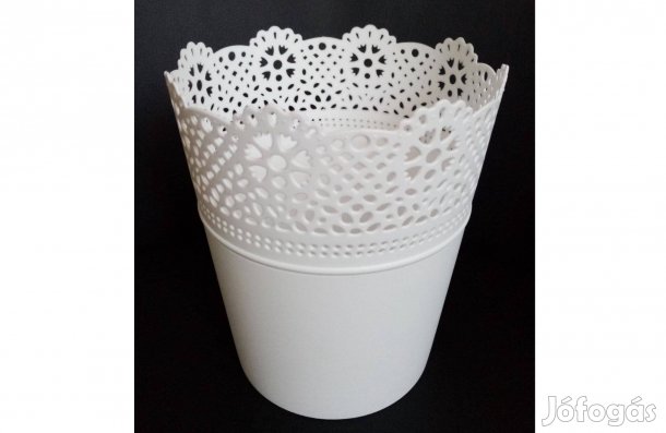 Áttört mintájú, fehér orchidea kaspó