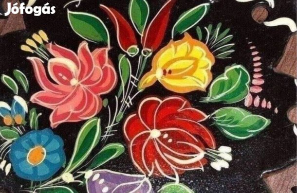 Áttört mintázatú falitányér