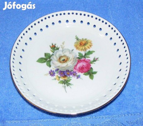 Áttört szélű porcelán virágos tányér