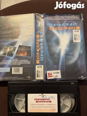 Átutazó invázió scifi vhs 