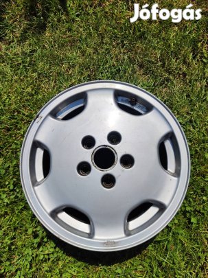 Audi 15" alufelni 4A0 601 025 A