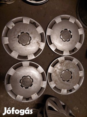 Audi 16' dísztárcsa