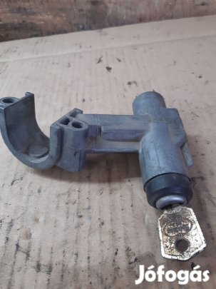 Audi 80 B1 Gyújtáskapcsoló