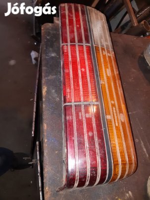 Audi 80 B2 Jobb Hátsó Lámpabúra