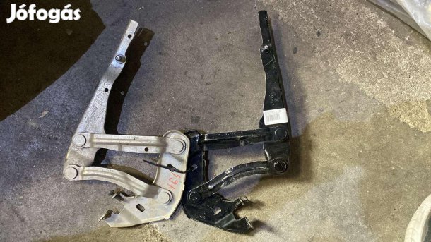 Audi A1 motorháztető zsanér bal és jobb 8X0823302 - 8X0823301 eladó