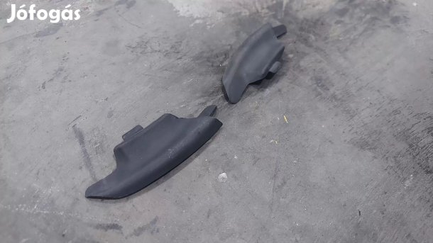 Audi A3 8L 97- Bal jobb első ajtókárpit műanyag takaró burkolat 8872