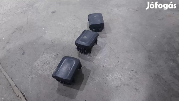 Audi A3 8L 97- Műszerfal műszerfalba középkonzol vakdugó vak dugó 8878