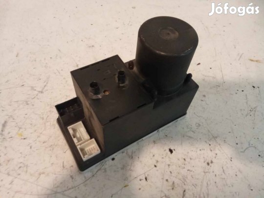 Audi A3 8L , A4 B5 központi zár kompresszor