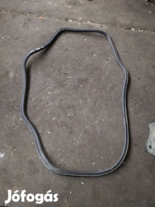Audi A3 8P Csomagtérajtó Gumikéder