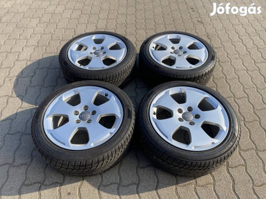Audi A3 8P gyári 17"-os alufelni szett 205/50R17 téli gumi