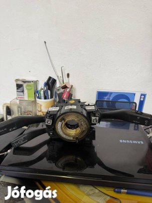 Audi A3 8P kormánykapcsoló 8P0 907 137 Ad