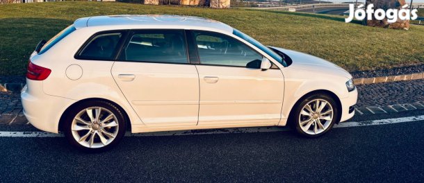 Audi A3 Sportback stronic