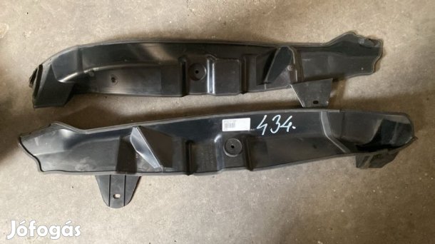 Audi A3 bal első sárvédő belső betét  8P0821111B eladó