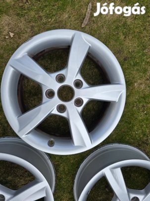 Audi A3 gyári alufelni R16 újszerű állapotban ET48