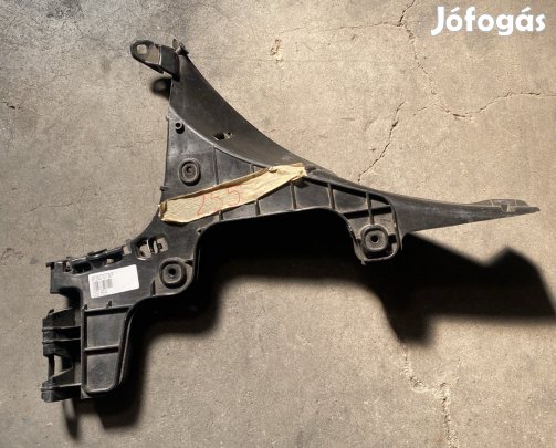 Audi A3 hátsó lökhárító tartó  8P3807377B eladó