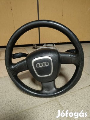 Audi A3 kormány kompletten kulcs nélkül 