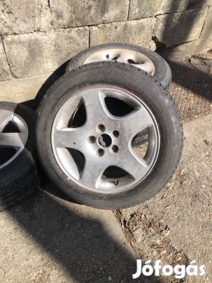Audi A4 112 Alu felni gumival 