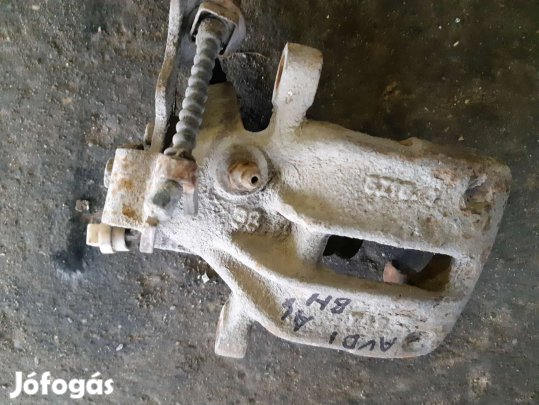 Audi A4 B5 Bal Hátsó Féknyereg