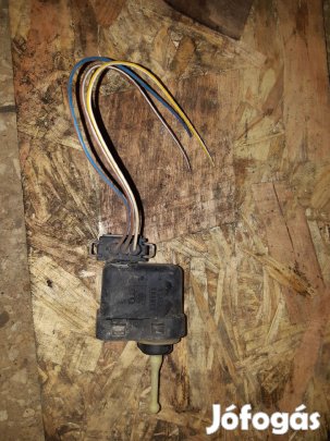 Audi A4 B5 Fényszóró Magasság Állító Kapcsoló