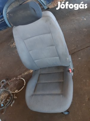 Audi A4 B5 Jobb Első Ülés