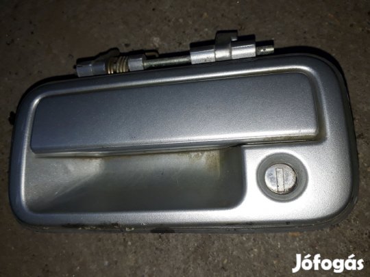 Audi A4 B6 Bal Első Külső Ajtókilincs