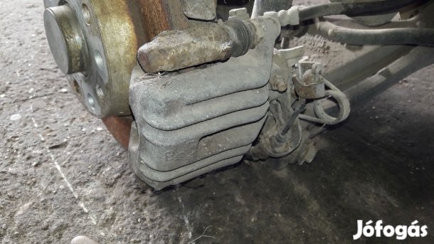 Audi A4 B6 Bal Hátsó Féknyereg