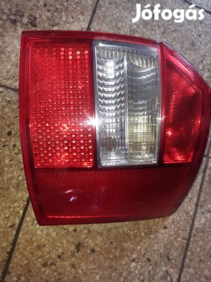 Audi A4 B6 Jobb Hátsó Lámpabúra