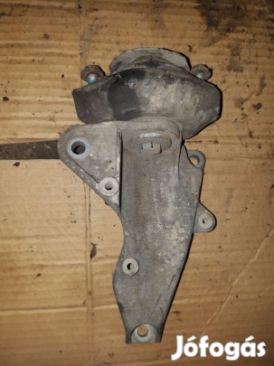 Audi A4 B6 Jobb Váltótartó Bak