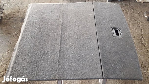 Audi A4 B6 Kalaptartó