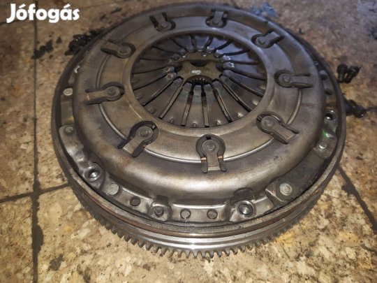 Audi A4 B6 Kuplung Szett + Kettőstömegű Lendkerék