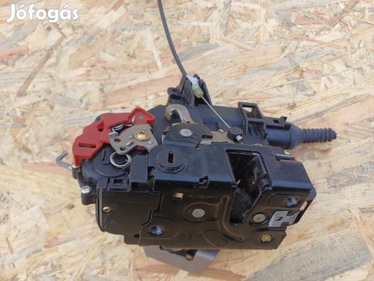 Audi A4 B6  (2001-2004) Jobb Hátsó Ajtó Központizár