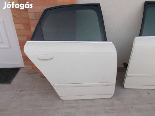 Audi A4 B7 8E jobb hátsó ajtó 4 ajtóshoz kpl. 2004-2008-ig