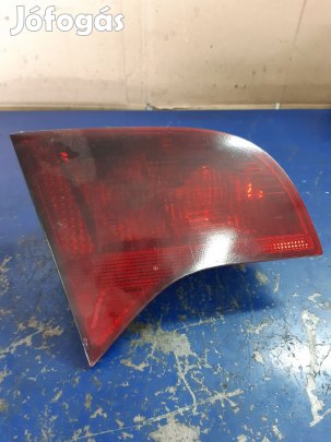 Audi A4 B7 Bal Hátsó Lámpa
