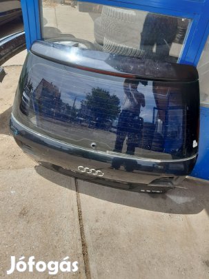 Audi A4 B7 Csomagtér Ajtó