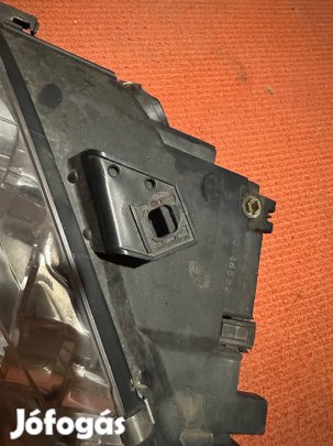 Audi A4 B7 Gyári Első fényszóró pár