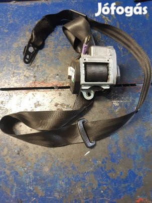 Audi A4 B7 Jobb Első Biztonsági Öv