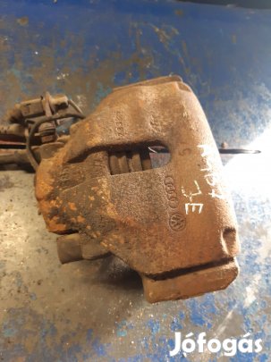 Audi A4 B7 Jobb Első Féknyereg