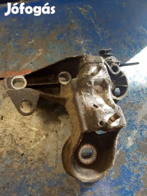 Audi A4 B7 Jobb Motortartó Bak