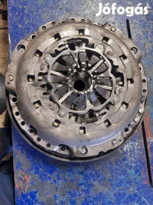Audi A4 B7 Kuplung Szett + Kettőstömegű Lendkerék