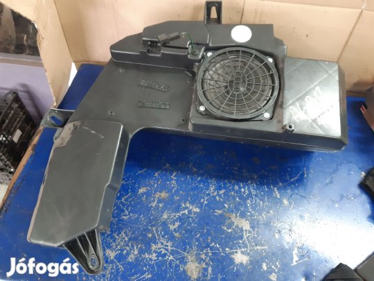 Audi A4 B7 Mélynyomó Hangszóró